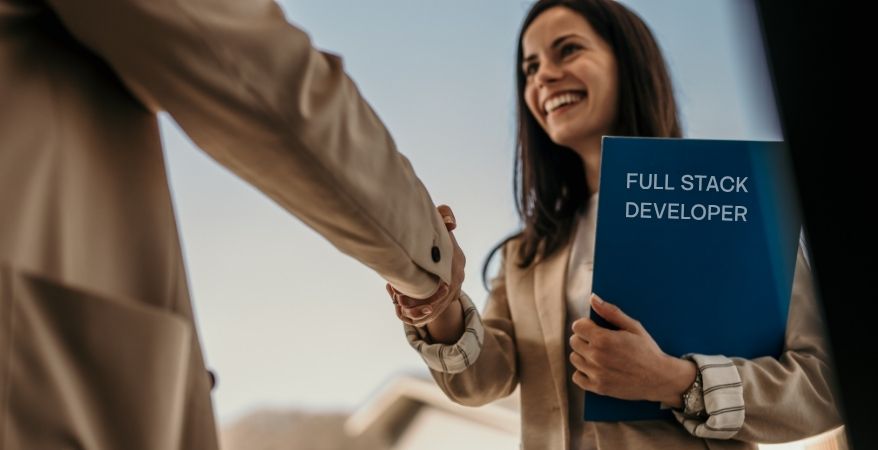 How to Win the War to Hire Experienced Full Stack Developers in 2026