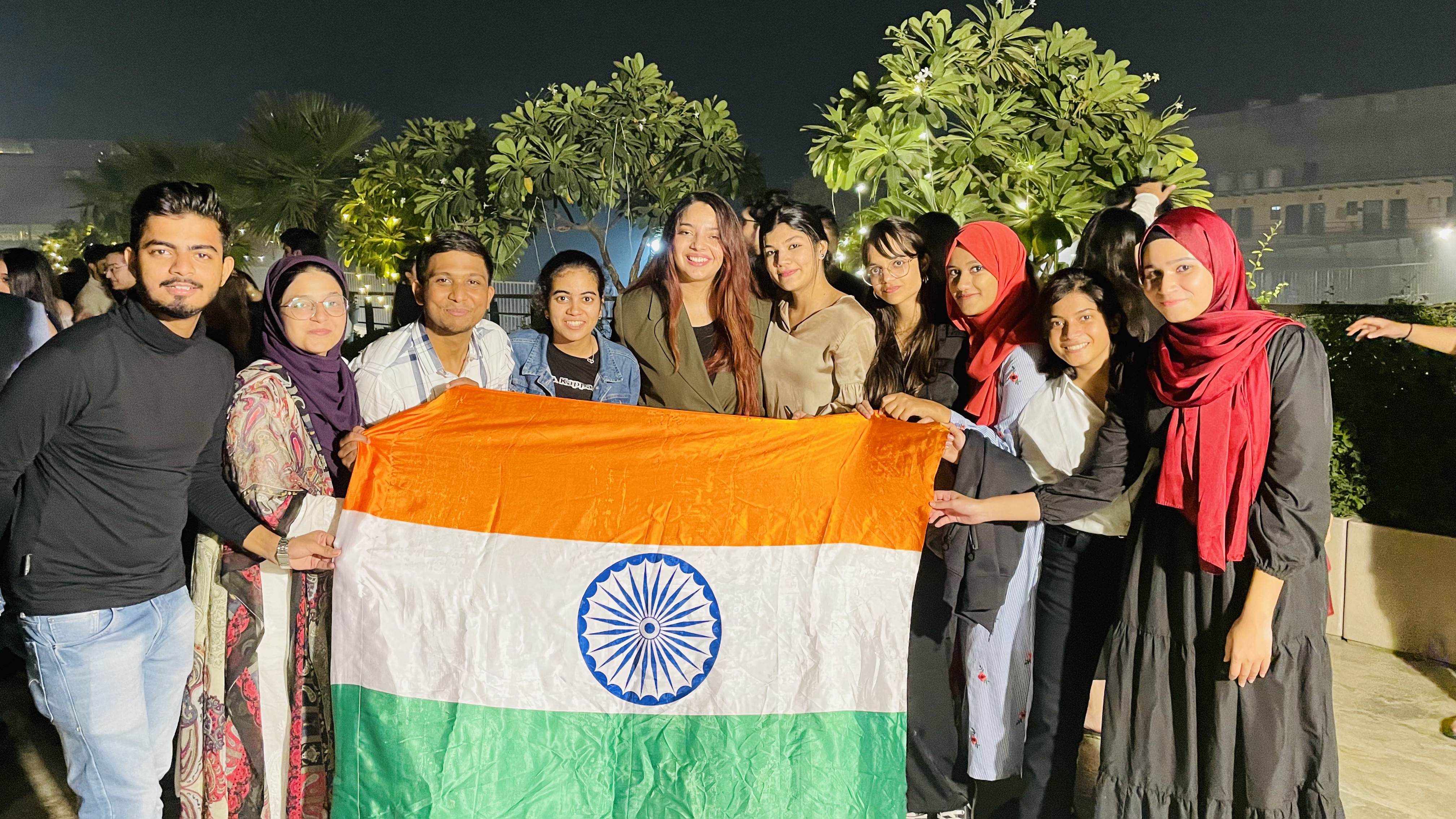 cld9xqnq83b390bo7llwhxcty