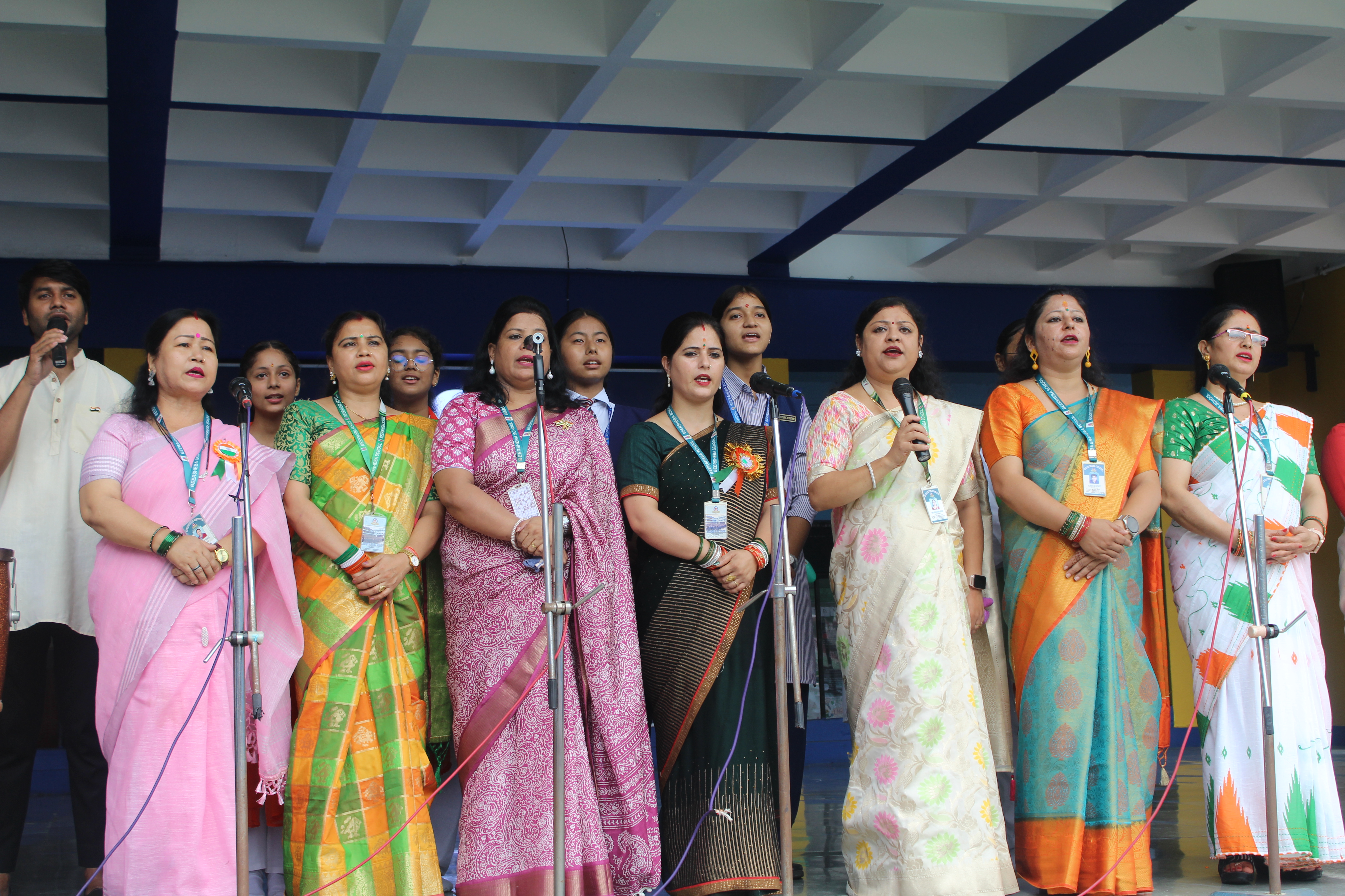 teacher choir full.JPG