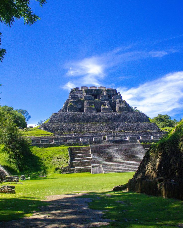 Maya Ruins in Belize - IMG1