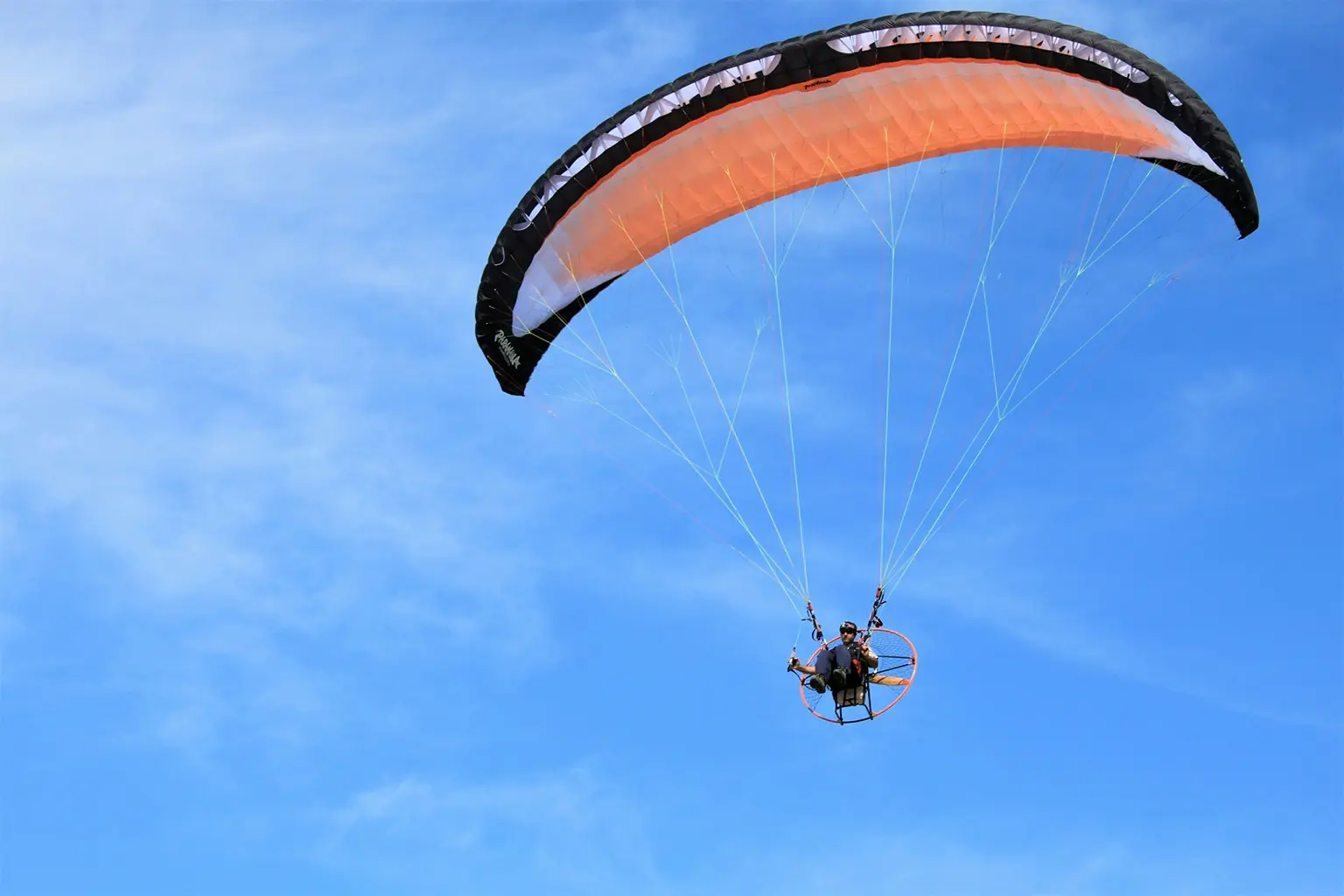 Experience Paramotoring with Nepal with Tracway