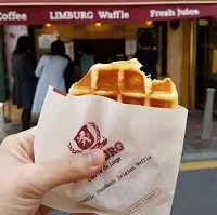 Deoksugung Liege Waffle Logo