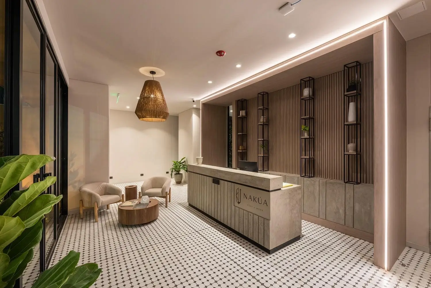 Enchape ejemplo principal