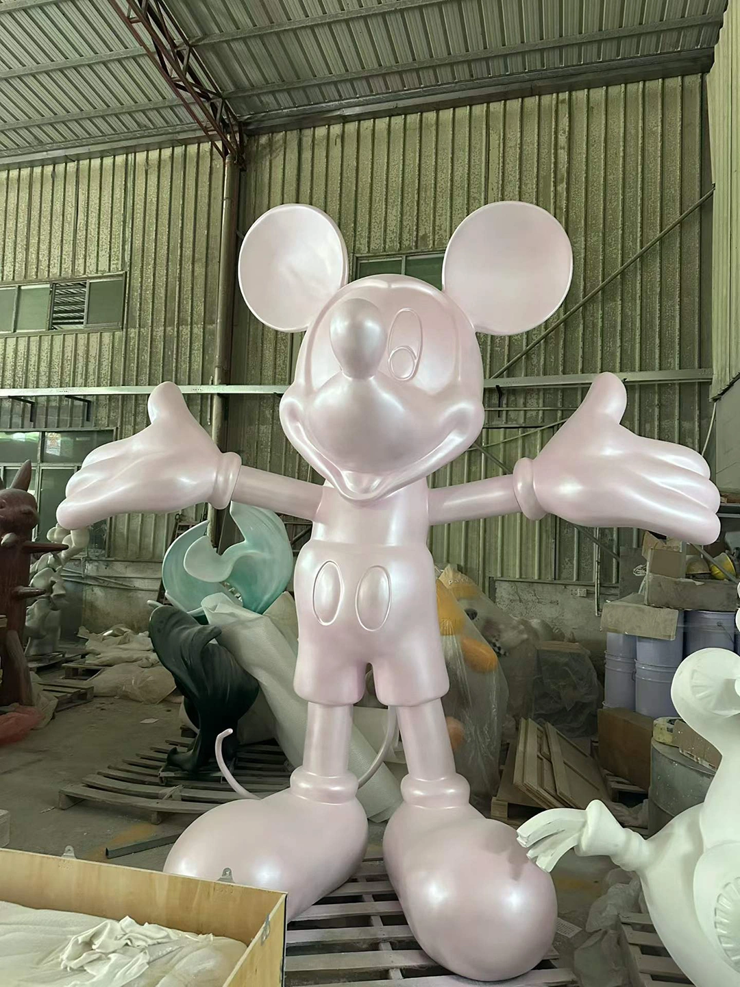 fiberglass theme park sculptures.jpg